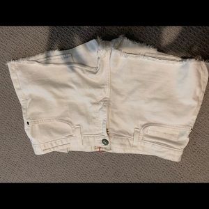 White Jean Shorts: Current Elliot